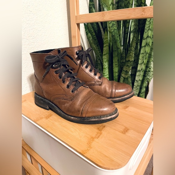 Thursday Boot Co. Captain Boot in Natural Leather. Women’s 6.5 - Picture 2 of 6